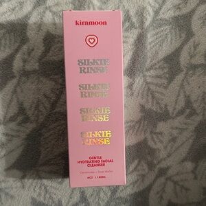 Silkie Rinse Gentle Hydrating Facial Cleanser - Pink